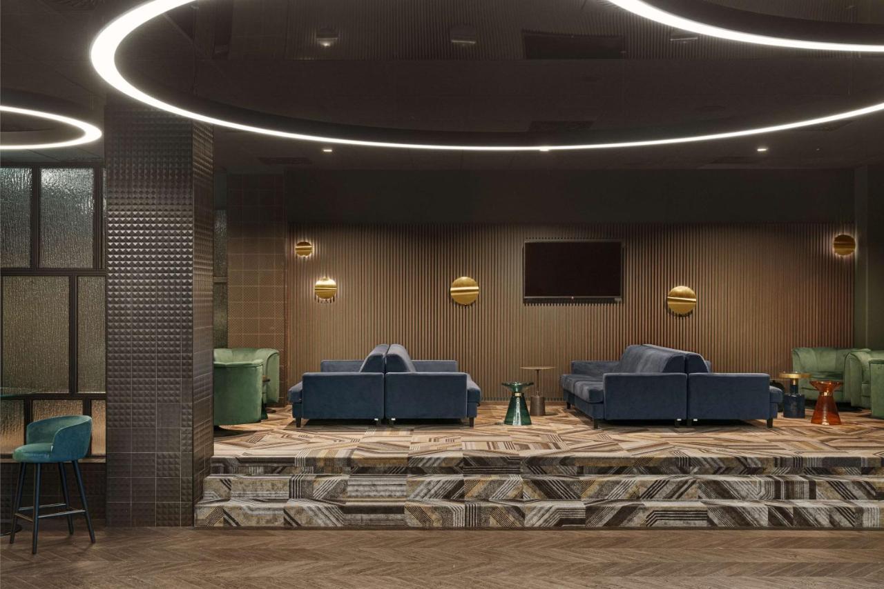 Radisson Blu Resort & Conference Center, Ostroda Mazury Exteriör bild The interior of the lounge