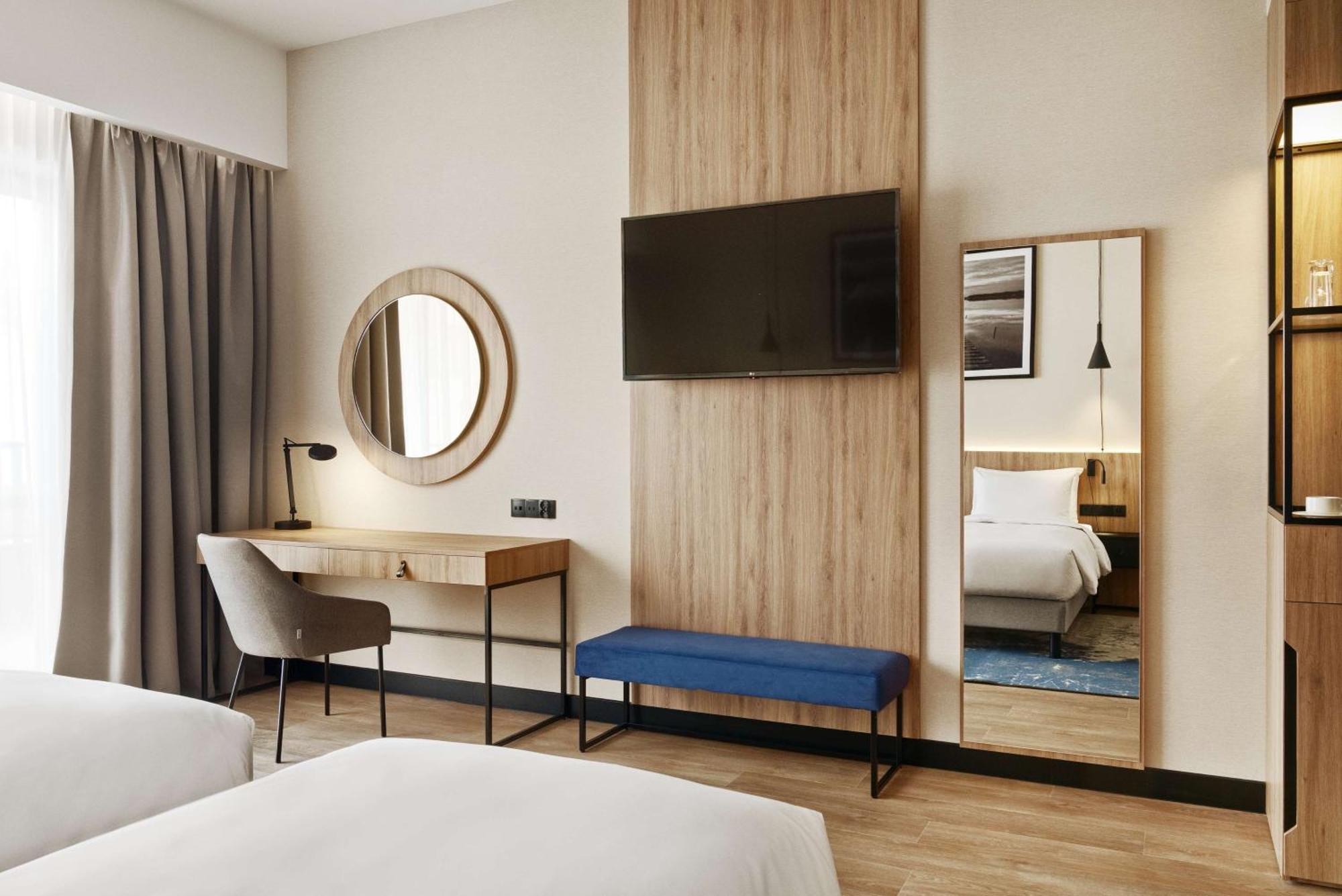 Radisson Blu Resort & Conference Center, Ostroda Mazury Exteriör bild A room at the hotel